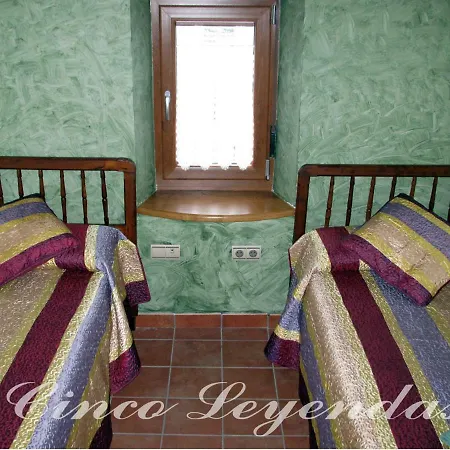 Cinco Leyendas Liegos Exterior photo