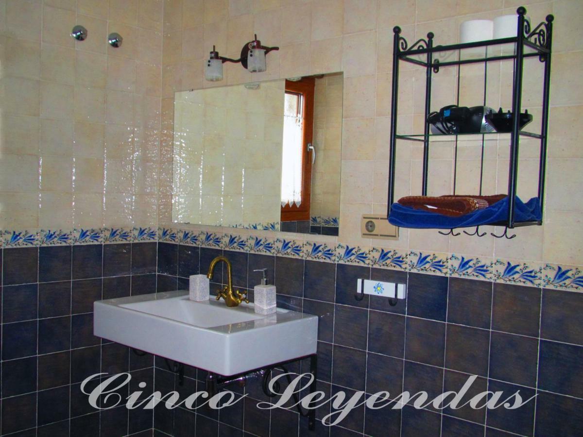 Cinco Leyendas Liegos